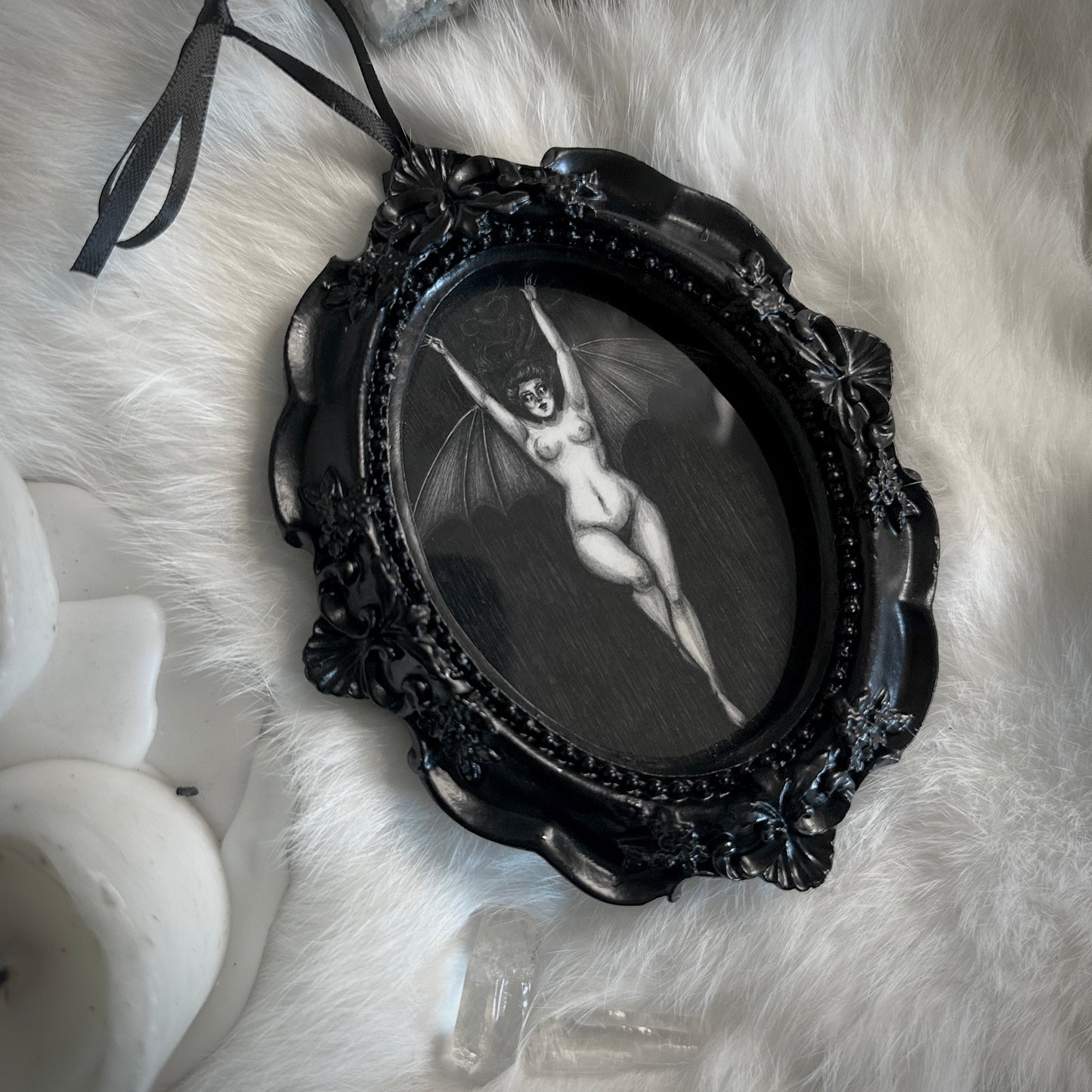 La Femme Chauve-Souris - Mini Framed Art